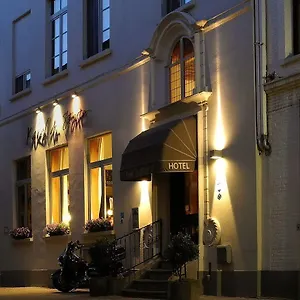 Hotell Karel De Stoute
